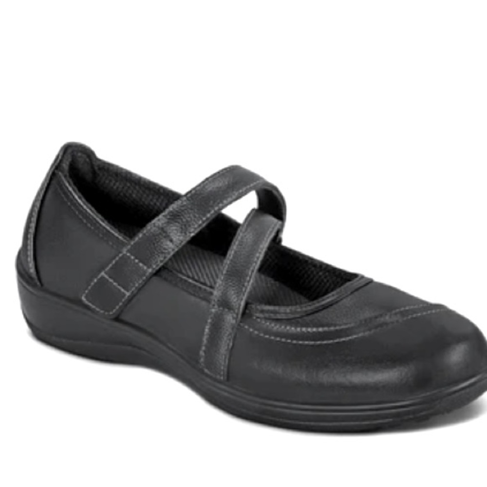 NEW Celina from OrthoFeet. Never opened